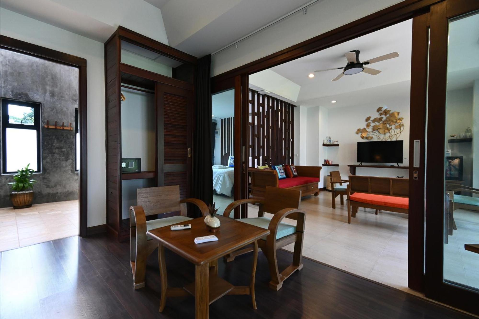 Cascade Tara Hotel Na Mueang Phòng bức ảnh