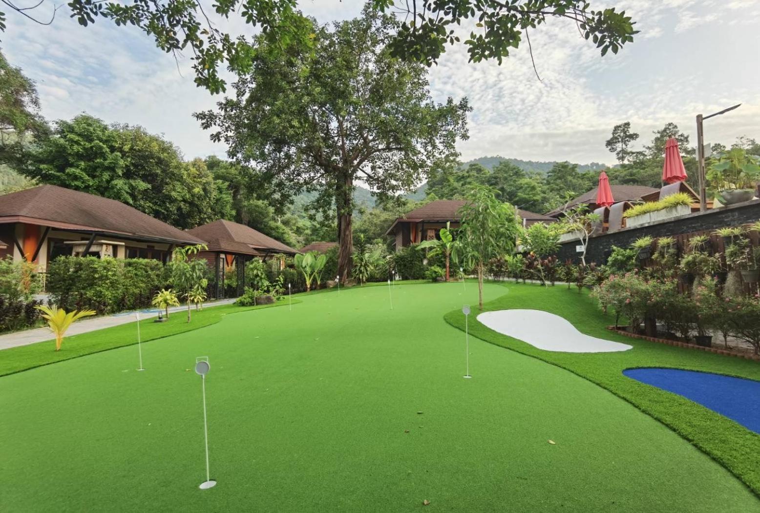 Cascade Tara Hotel Na Mueang Ngoại thất bức ảnh