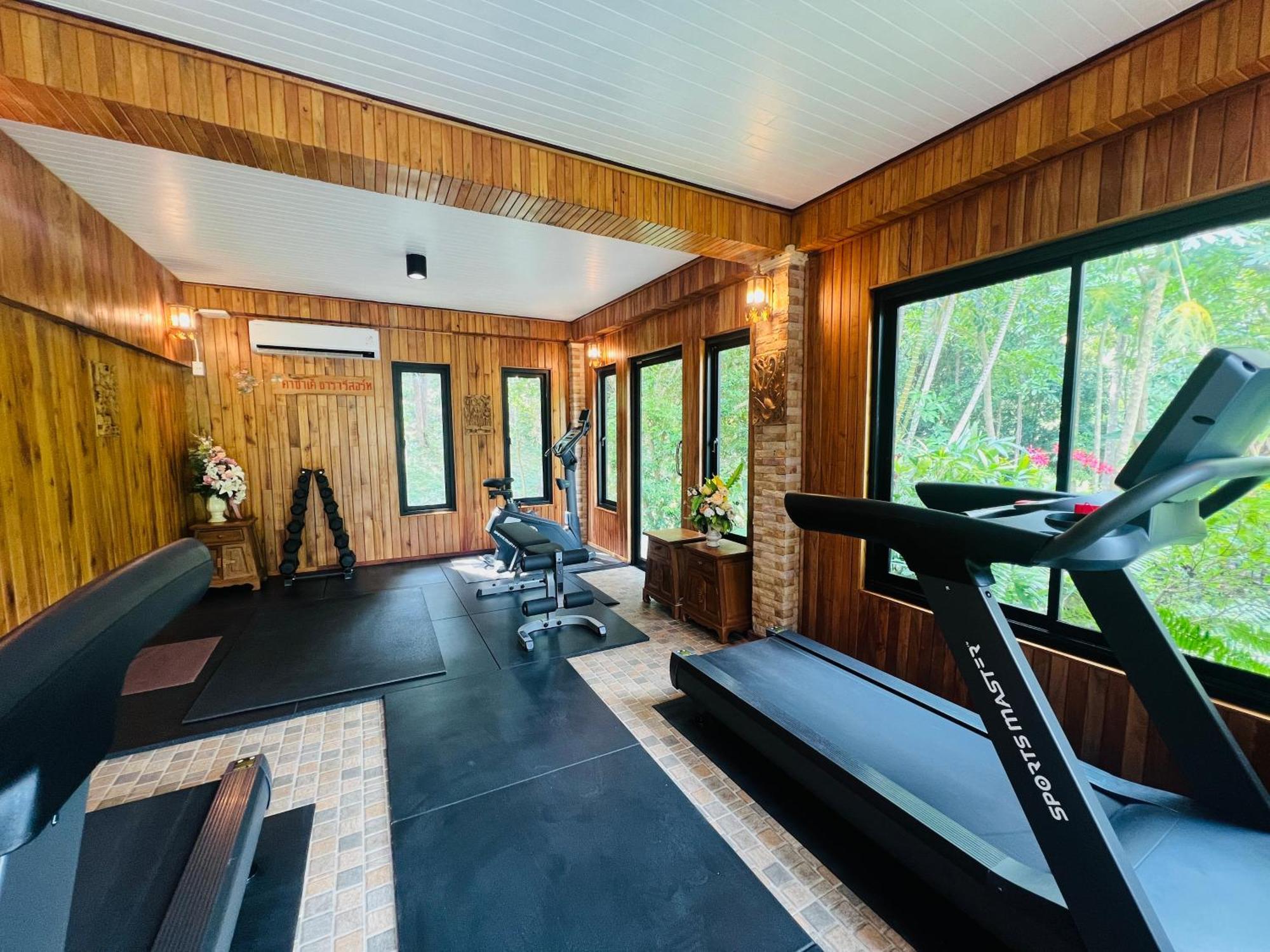 Cascade Tara Hotel Na Mueang Ngoại thất bức ảnh