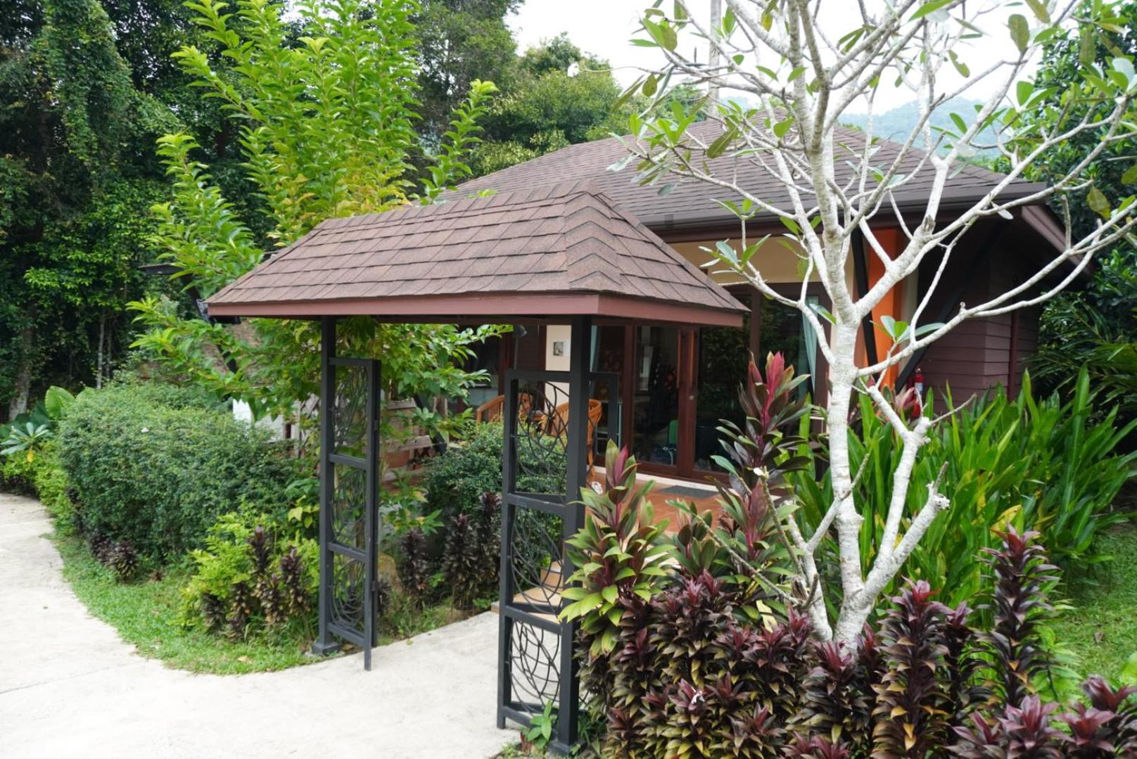 Cascade Tara Hotel Na Mueang Ngoại thất bức ảnh